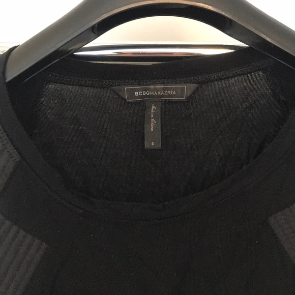 Black camisole - Picture 3 of 4